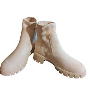 Forever  Cream Chelsea Ankle Boots with Chunky Sole